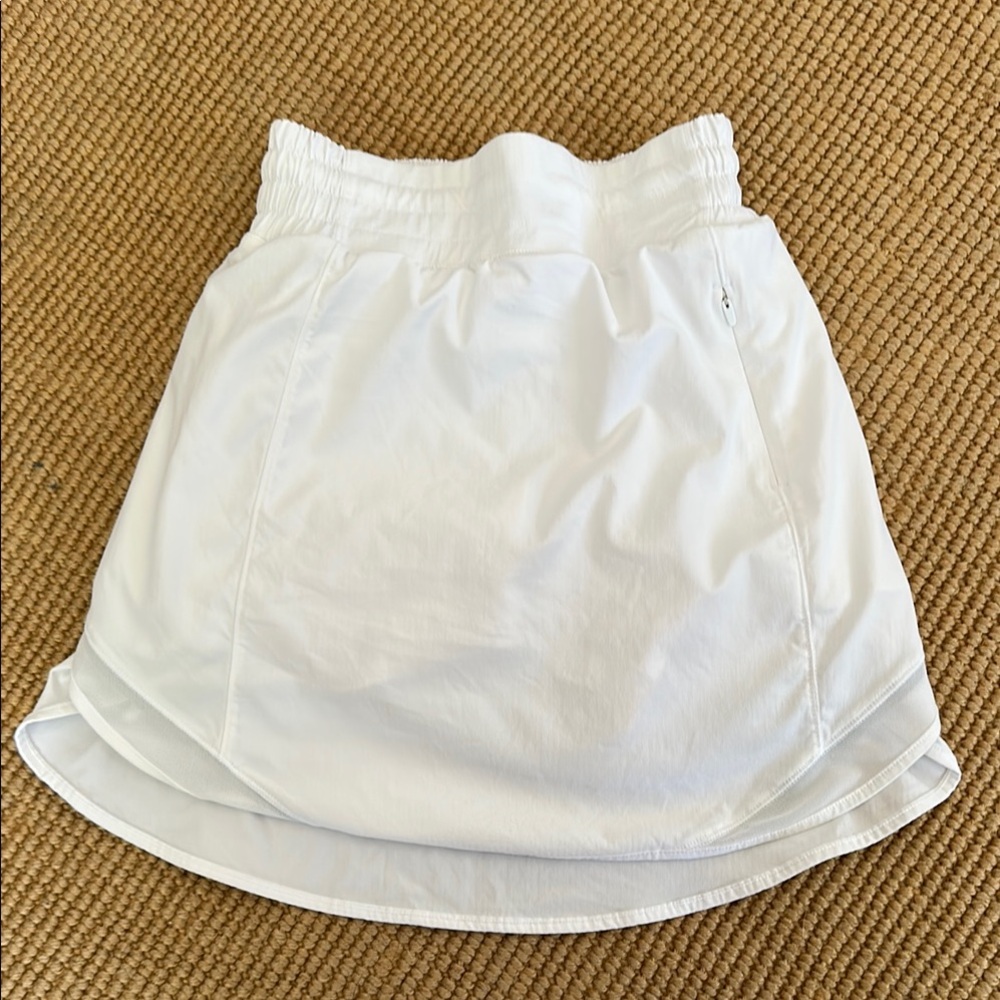 Lululemon Athletica Classic White Skirt